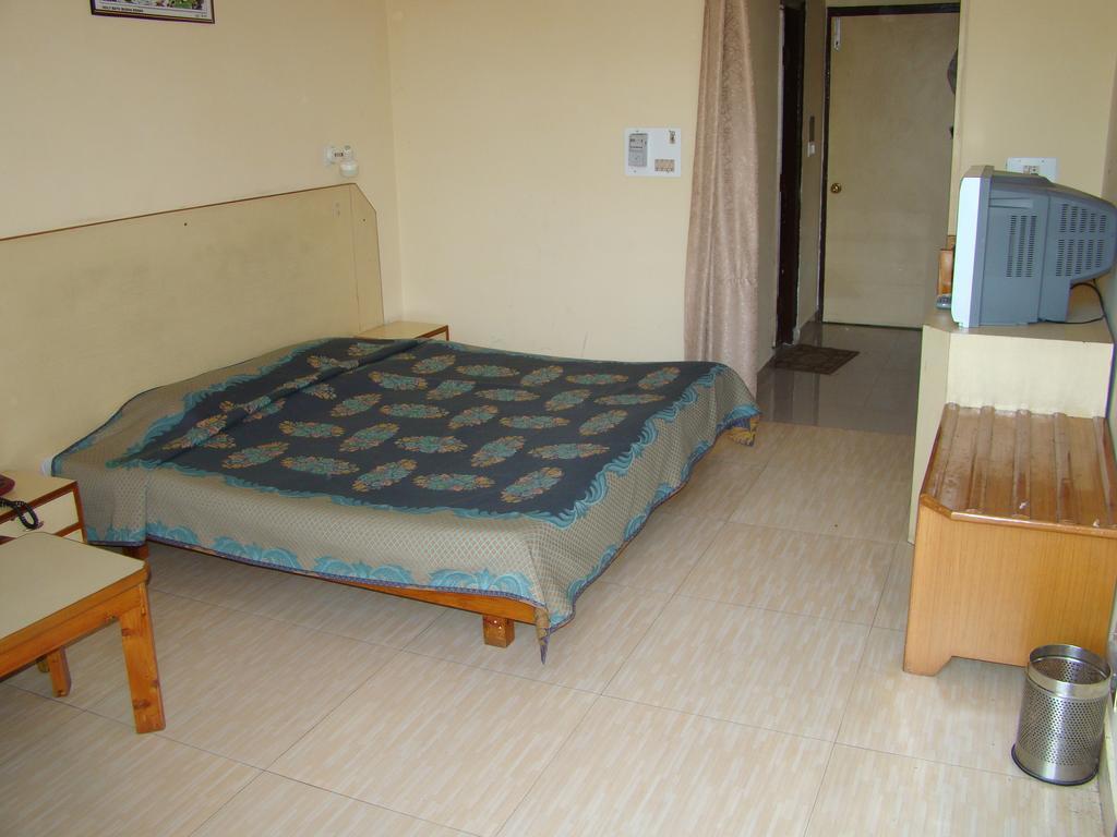 Munish Resorts Mandi Phòng bức ảnh